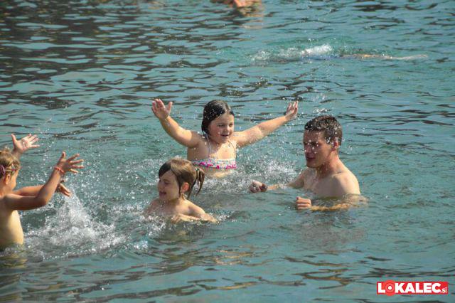Plavalni tečaji in vodni rojstni dnevi v Vodnem parku Radlje ob Dravi (5)