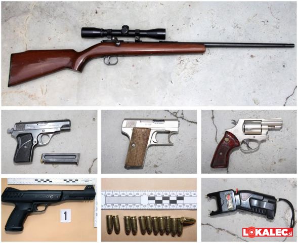 Orožje, ki so ga policisti zasegli osumljencu  Vir: SKP PU Maribor